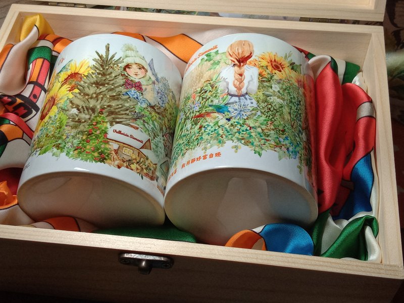 Ceramic mug pair set (20 days appreciation period) God bless the family with happiness, peace and prosperity in the years. - Mugs - Pottery 