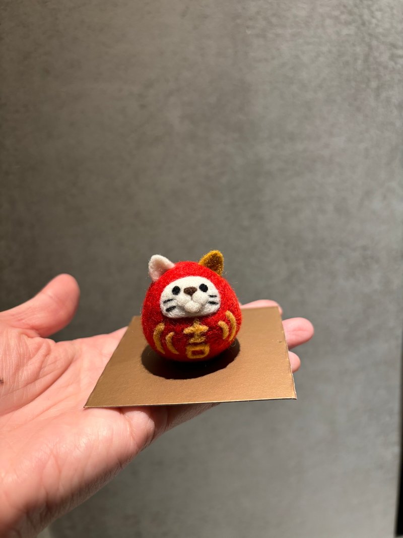 甜心村招財納福貓貓達摩_畢業禮物_謝師禮_母親節 - 擺飾/家飾品 - 羊毛 紅色