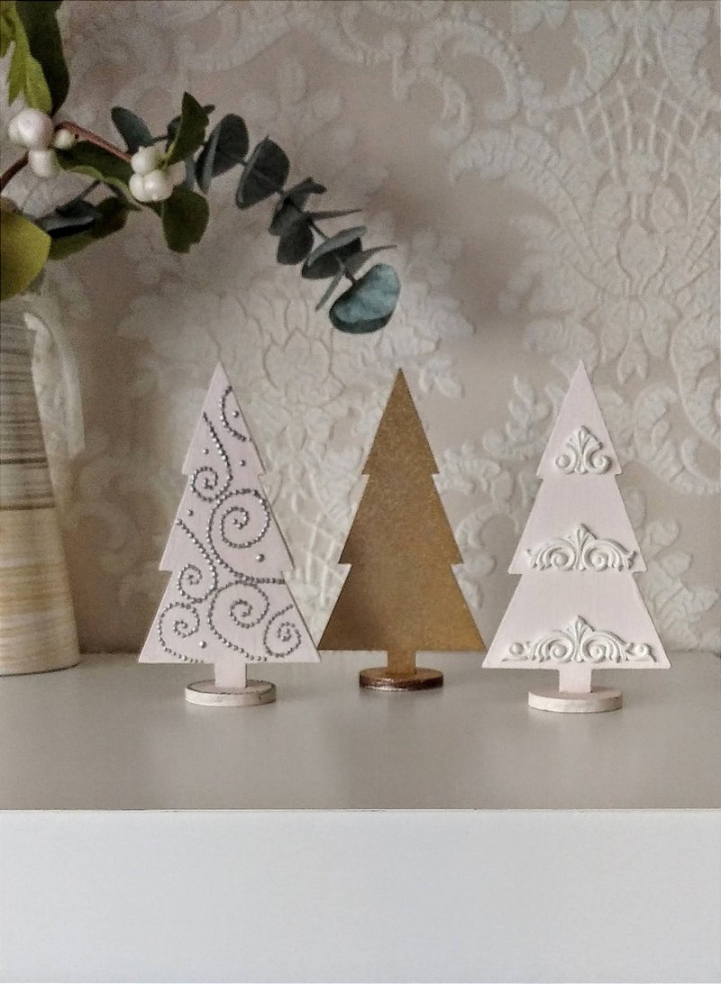 Mini christmas tree pink Small Christmas gift Tabletop christmas decorations - ของวางตกแต่ง - ไม้ สึชมพู