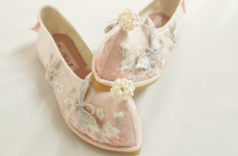 Baidie Handmade Customized Pink Crystal Yarn Bow Shoes Without Pearls and Pompoms - อื่นๆ - วัสดุอื่นๆ สึชมพู