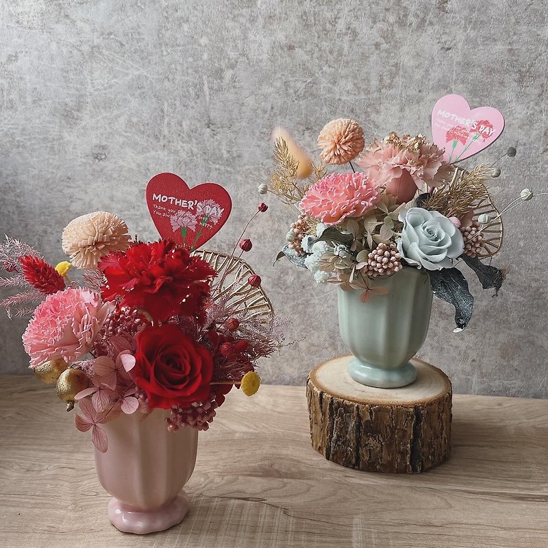 [The most beautiful thoughts] Immortal dry potted flowers/Mother’s Day gift/Carnations/Fragrance flowers - ช่อดอกไม้แห้ง - พืช/ดอกไม้ สึชมพู
