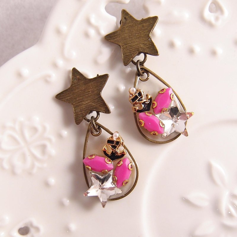 Small swaying] [Cr0189-2 wish upon a star anchor x x x gem x drape-style earrings /// pin, clip-on, stainless steel Ear - Earrings & Clip-ons - Paper Pink