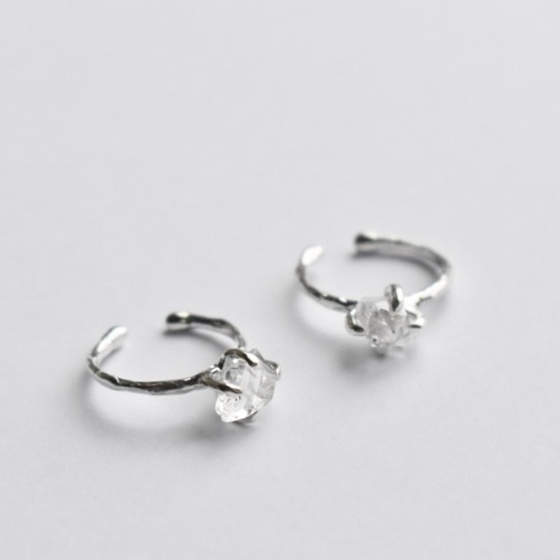 tsuriau ear caff/ear cuff - ต่างหู - โลหะ สีเงิน