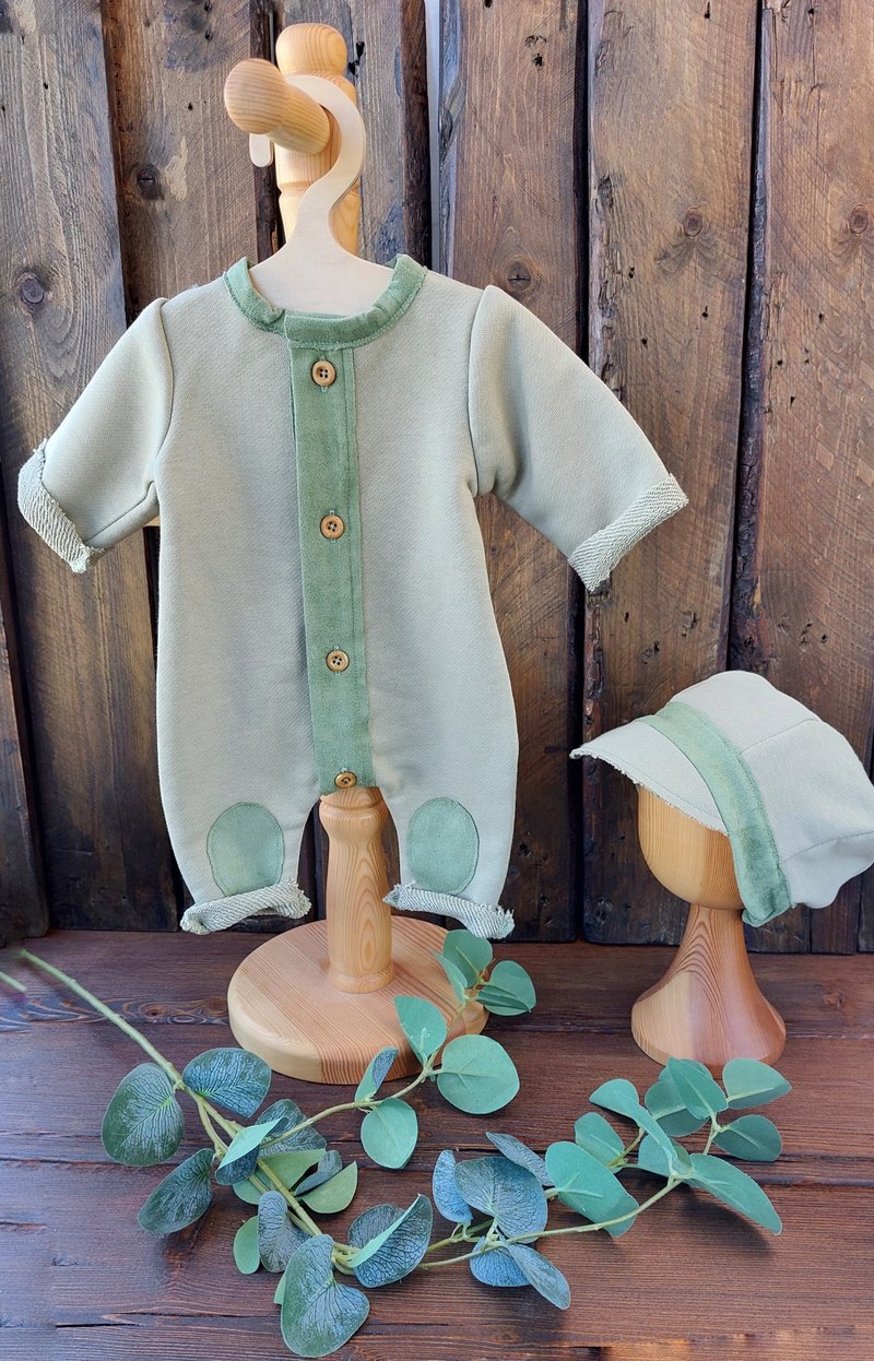 Newborn boy photoshoot outfits overalls, romper and hat for photography props, - ชุดทั้งตัว - ผ้าฝ้าย/ผ้าลินิน สีเขียว