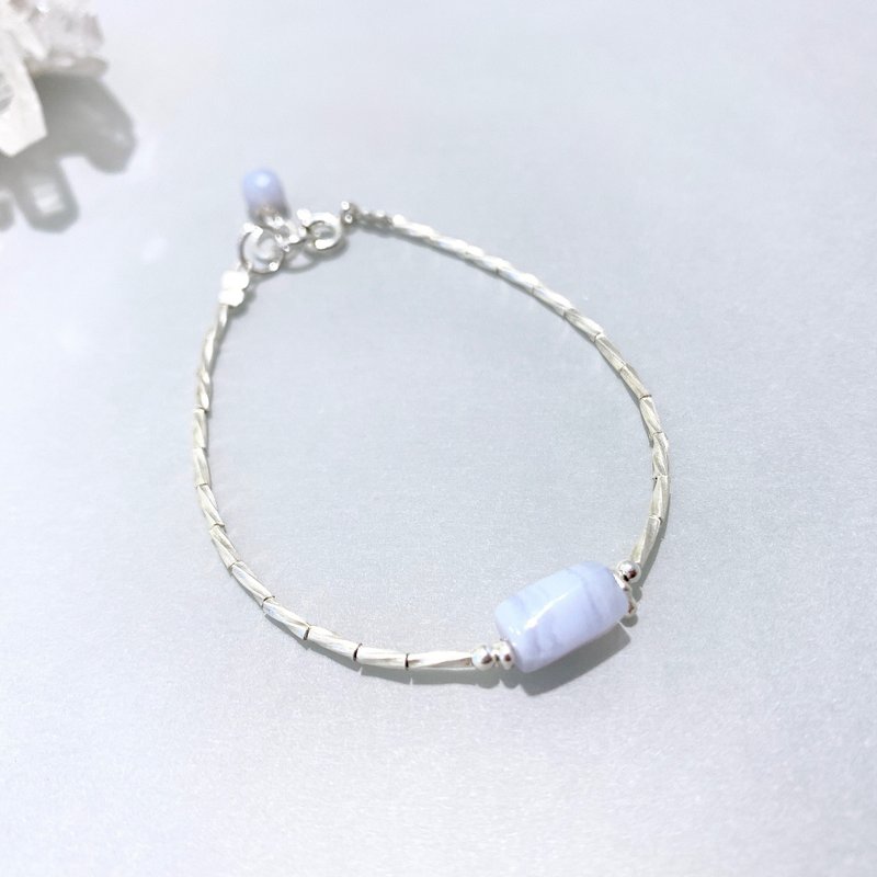 Ops Blue Lace Agate bracelet-藍紋瑪瑙/療癒/紓壓/藍紫色/簡約 - 手鍊/手環 - 寶石 藍色