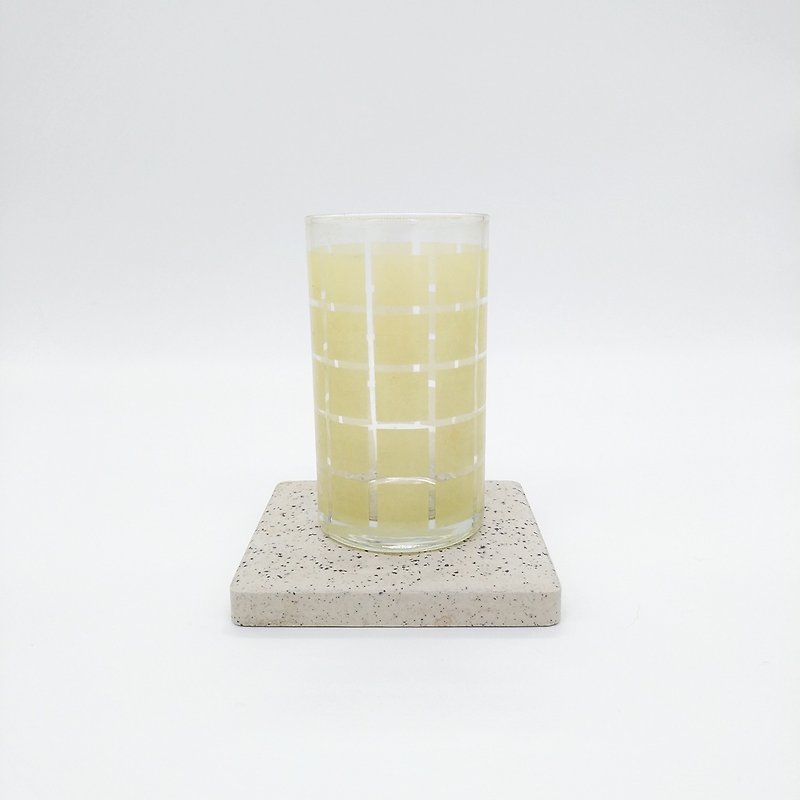 初期の黄色の格子水ガラスC3 - マグカップ - ガラス ゴールド