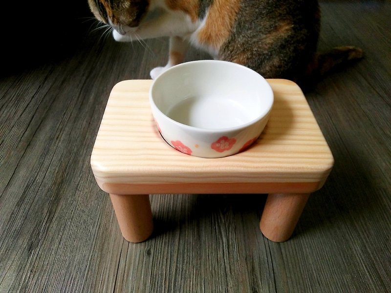 毛小孩餐桌系列--"小粉嫩"  原木 寵物餐桌 碗架 - 寵物碗/碗架/自動餵食器 - 木頭 咖啡色