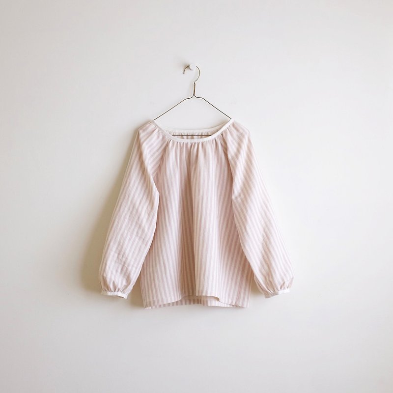 Daily hand-made clothes gray pink striped long-sleeved daily blouse double cotton yarn - เสื้อผู้หญิง - ผ้าฝ้าย/ผ้าลินิน สึชมพู