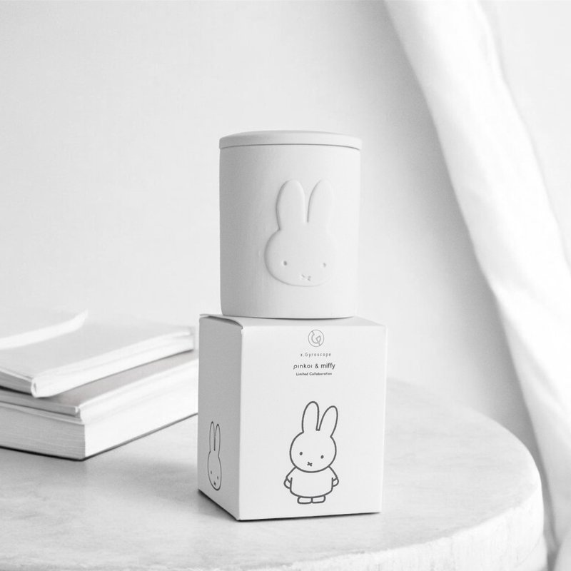 【Pinkoi x miffy】Miffy fruit tea scented candle 200g—genuinely authorized from the Netherlands - Candles & Candle Holders - Concentrate & Extracts White