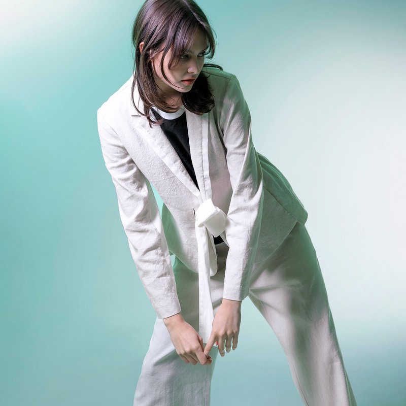 烏干紗打結棉麻西裝外套 - 女西裝外套 - 棉．麻 白色