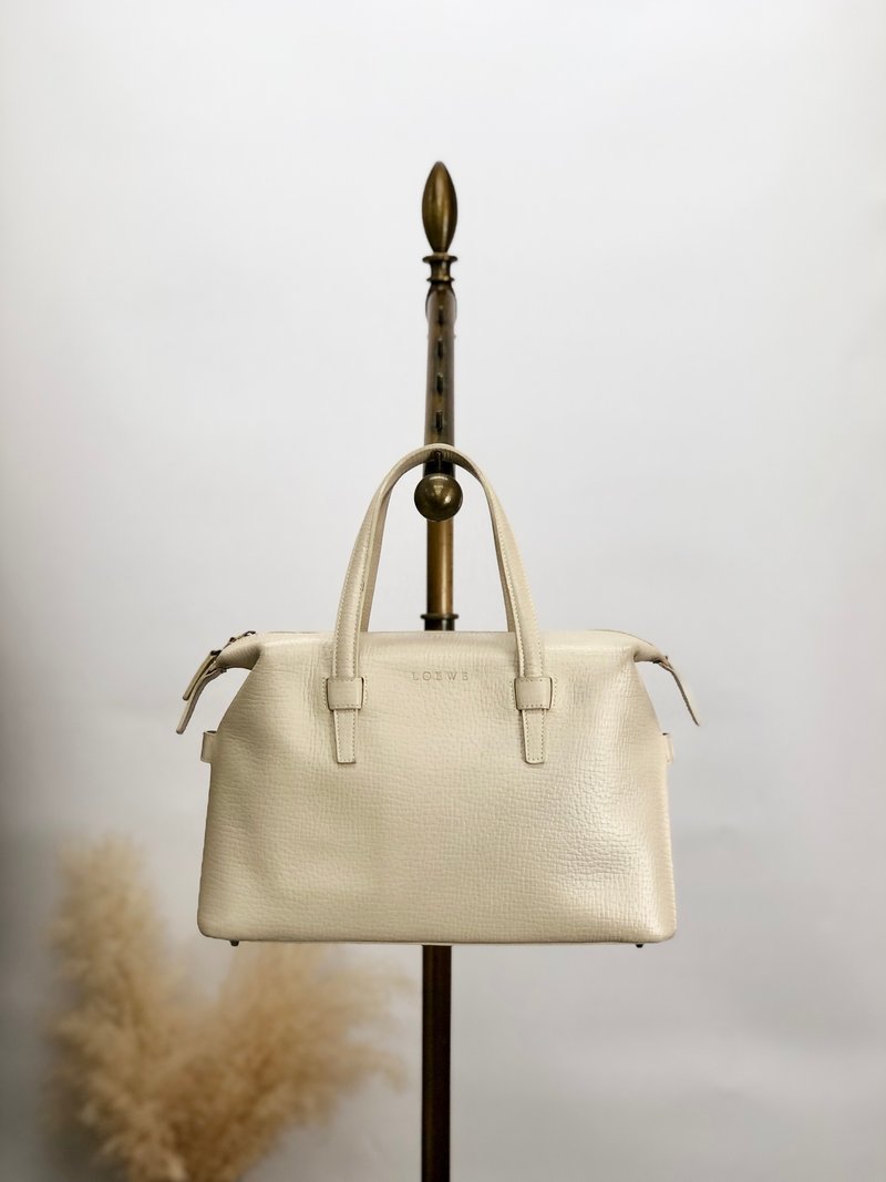【 日本直送　名牌中古包 】LOEWE ロエベ ハンドバッグ アイボリー ロゴ 型押しレザー ボストンバッグ vintage ヴィンテージ cdvz2k - 手提包/手提袋 - 真皮 白色