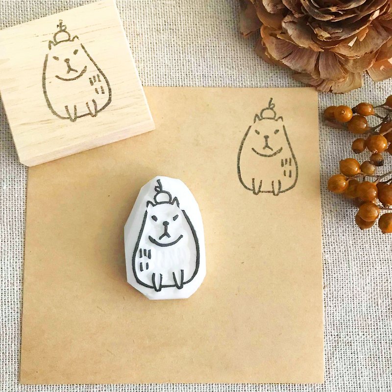 Hand-made rubber stamp capybara series-mandarin orange on the head - Stamps & Stamp Pads - Rubber 
