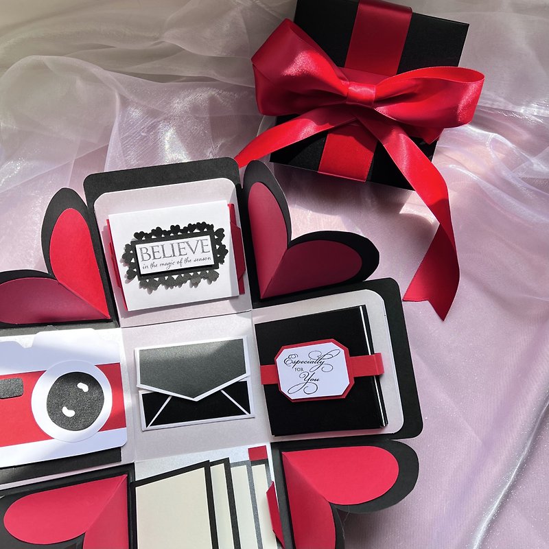 Classic customized gift box | Birthday gift | Valentine’s Day gift | Photo washing service│Red - Storage & Gift Boxes - Paper Red