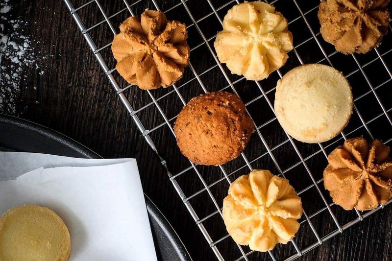 即期 2021/11/19 | 香港 Jenny Bakery 珍妮小熊 四味綜合曲奇餅 - 手工餅乾 - 新鮮食材 