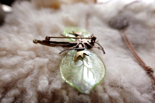 希少 フィリップフェランディス ブローチ ビジュー 蝶装飾 クリスタルストーン 希少 フィリップフェランディス ブローチ ビジュー 蝶装飾