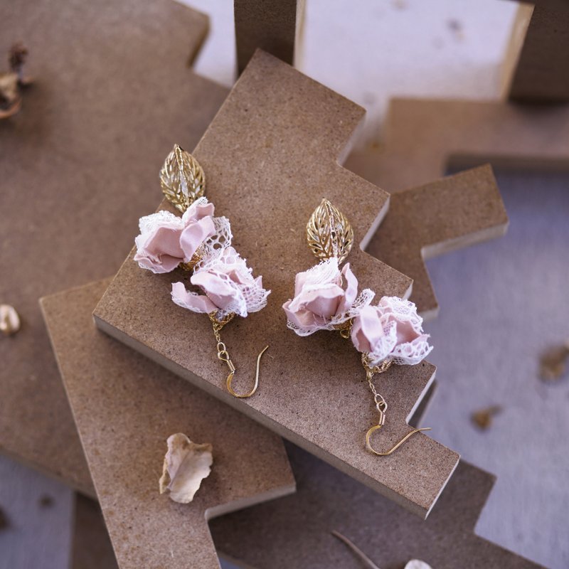 Abernethy | Pink Lace Leave Gold Plated Dangle Hook Earrings - ต่างหู - วัสดุอื่นๆ สึชมพู