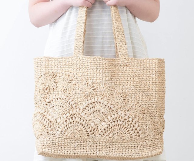 MAZE - natural raffia good hand crochet straw bag