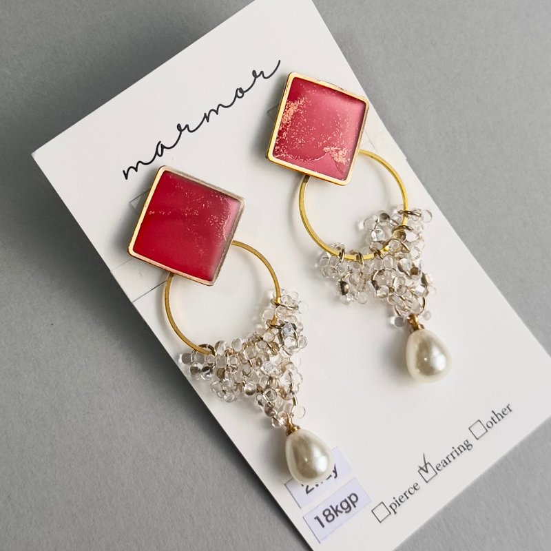 【1点のみ】ピンク　2way  アルコールインクアート　ロング　イヤリング  18kgp　オーロラ　ゴールド　人と被らない　世界で一つ　金属アレルギー対応 - 耳環/耳夾/耳骨夾 - 樹脂 粉紅色