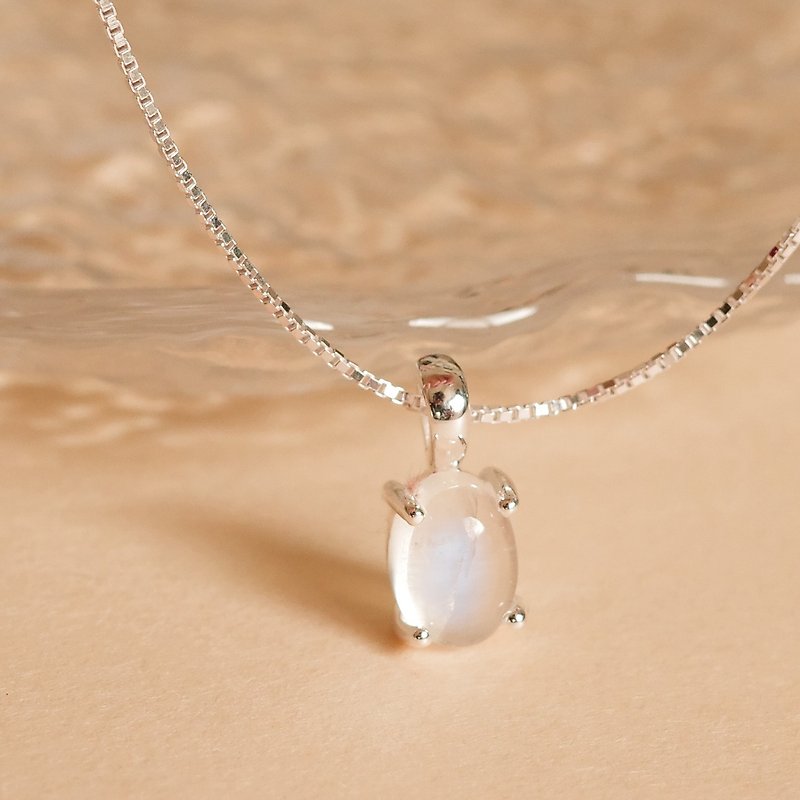 925 sterling silver natural Gemstone prong-set moonstone/amethyst/pink crystal natural crystal necklace - สร้อยคอ - เครื่องเพชรพลอย สีเงิน