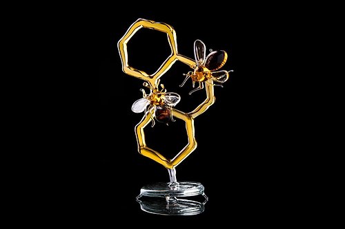 Glass Symphony 手工制作的微型玻璃蜜蜂小雕 - 精致的收藏艺术品