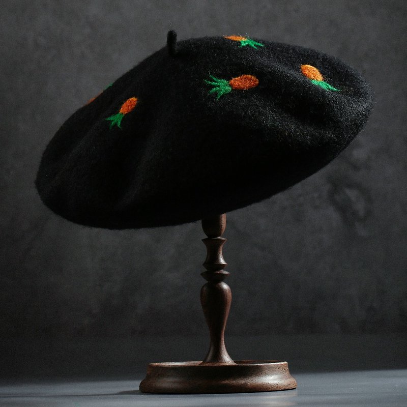 軻人手工製作女貝雷帽蓓蕾帽菠蘿鳳梨畫家帽手工羊毛氈文藝日系 - 帽子 - 羊毛 