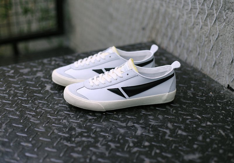 TOUCH GROUND VINTAGE BADMINTON SNEAKERS WHITE BLACK P00000HM - Women's Running Shoes - Other Materials White