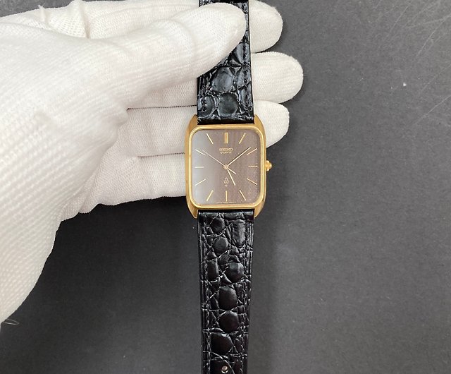 SEIKO square rare brown three-dimensional pattern dial Japanese movement  antique watch vintage - Shop 1j-studio Men's & Unisex Watches - Pinkoi