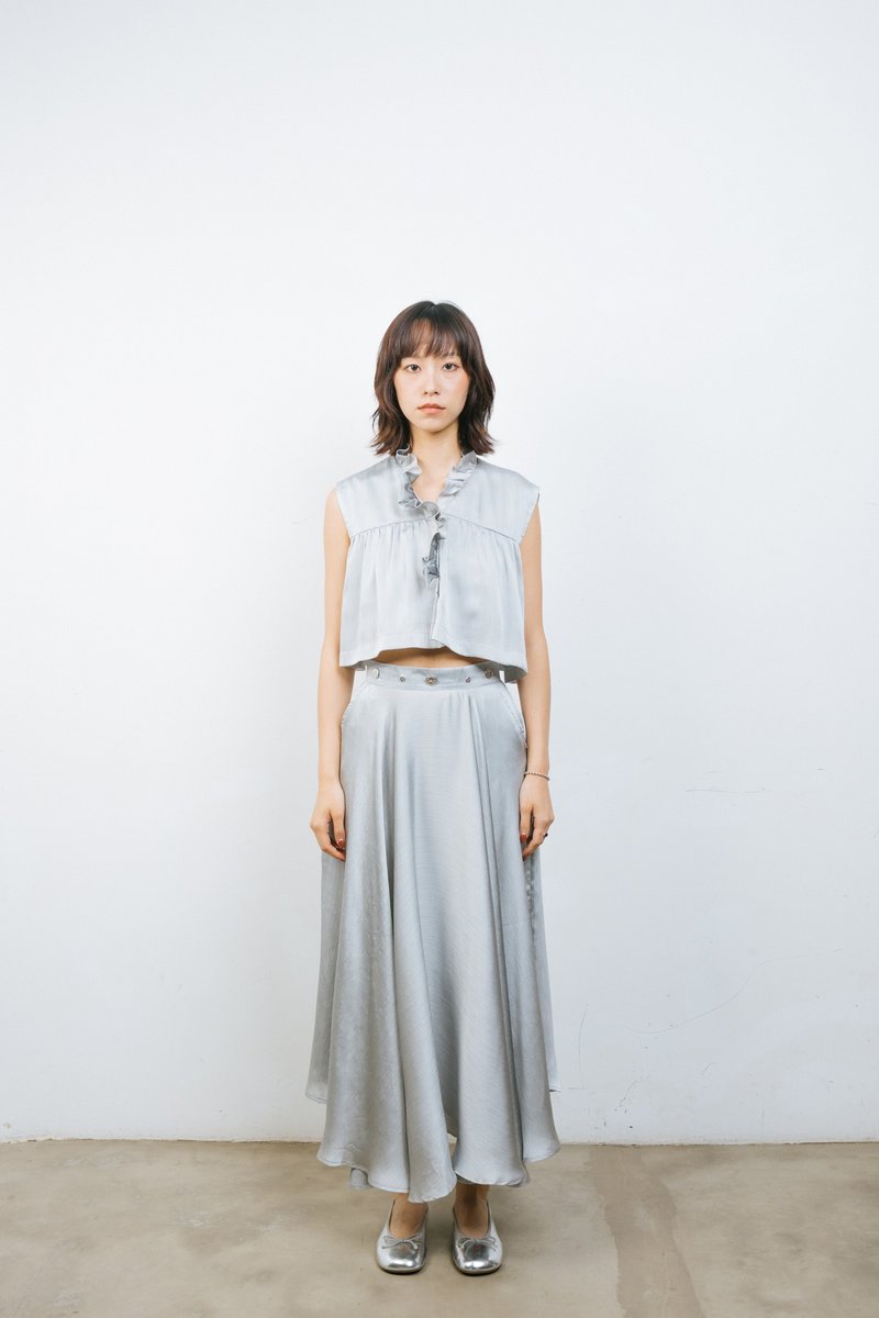 絲質半截裙 Silver Silk circle skirt - 裙子/長裙 - 其他材質 銀色