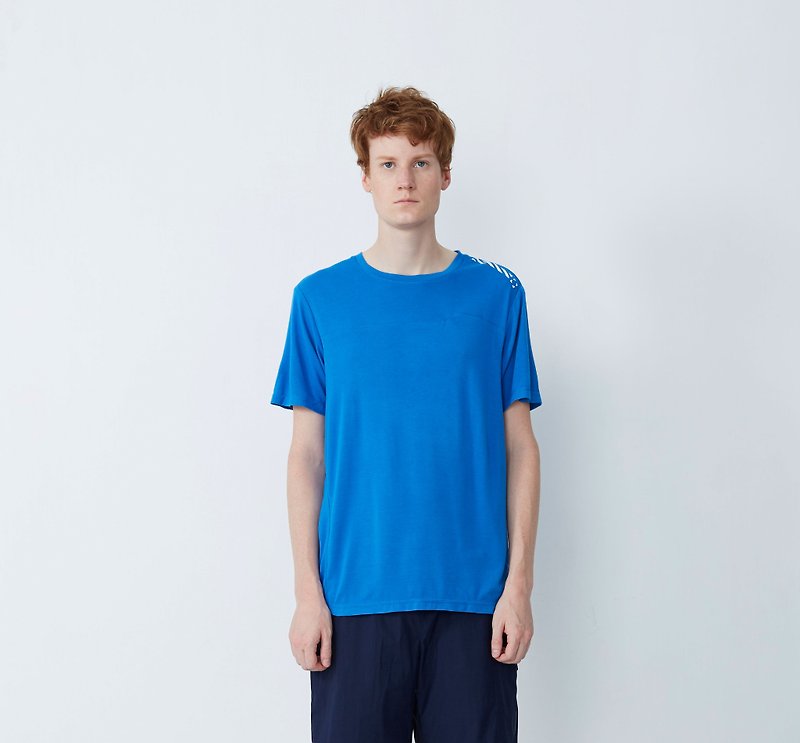 [The last piece of the code is cleared] Natural function deodorizing T Shirt-Blue - เสื้อยืดผู้ชาย - วัสดุอื่นๆ สีน้ำเงิน