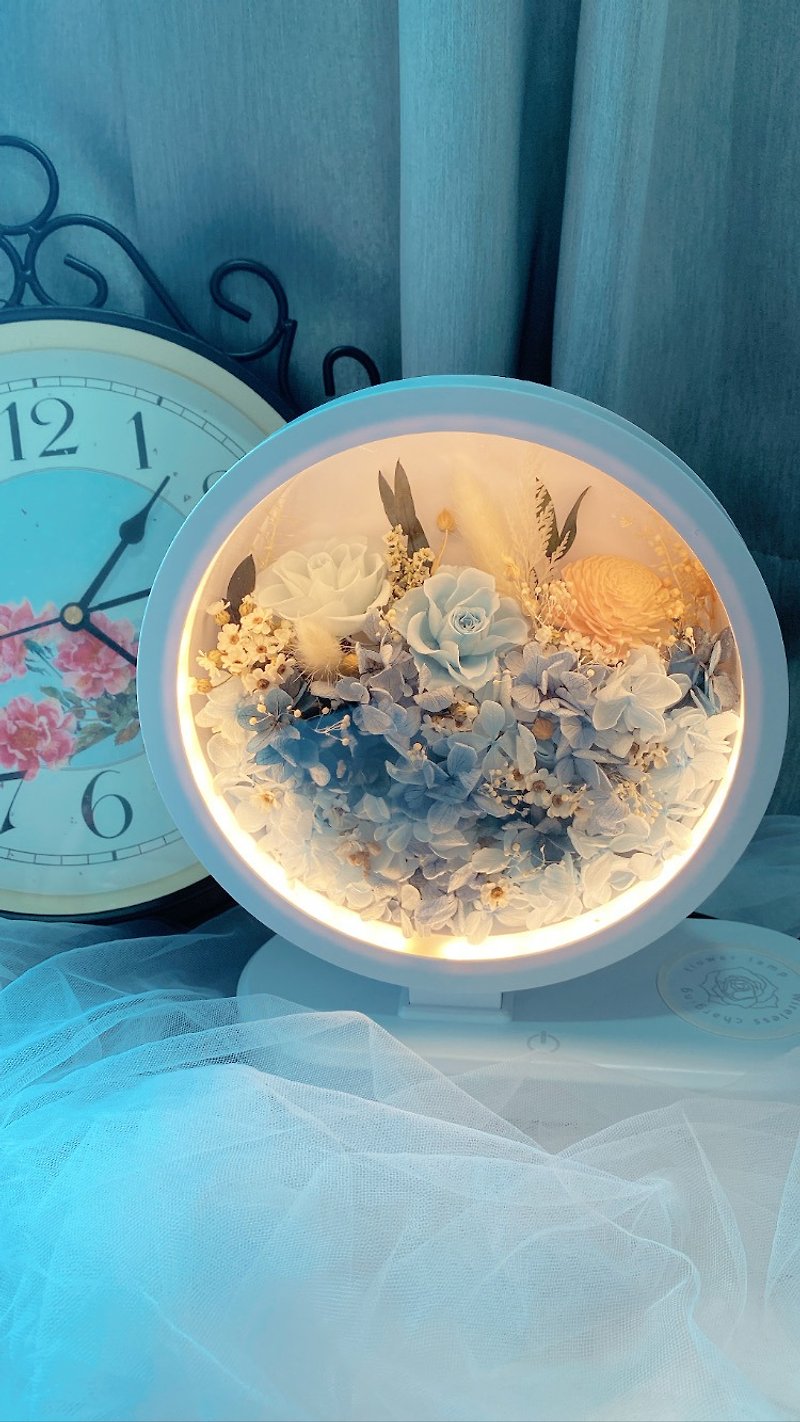 Comfortable Blue Garden Bluetooth audio/desk lamp/wireless charging 2-in-1/3-in-1 function selection - Dried Flowers & Bouquets - Plants & Flowers Blue