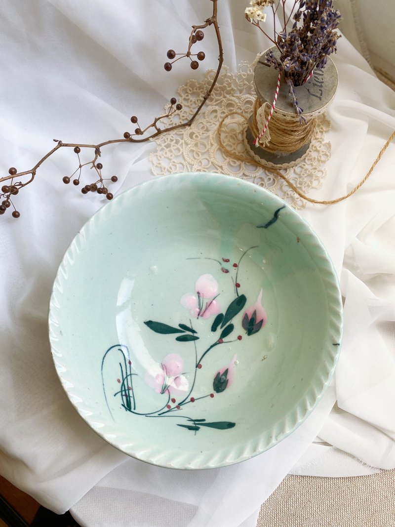 [Good Day Fetish] Grandma’s hand-painted rouge red bowl, a large underglaze color bowl from Taiwan’s early pottery artist - ของวางตกแต่ง - ดินเผา สีเขียว