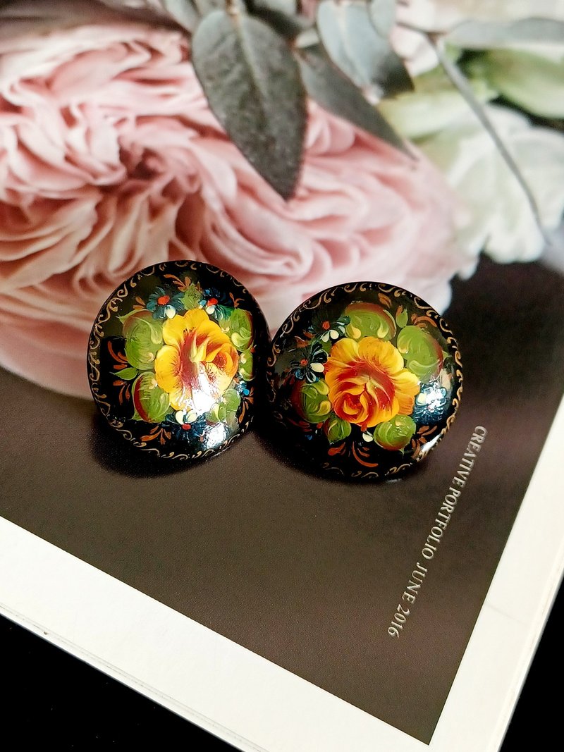 vintage jewelry  俄羅斯手繪 薔薇 木製漆塗  針式耳環 - 耳環/耳夾/耳骨夾 - 木頭 