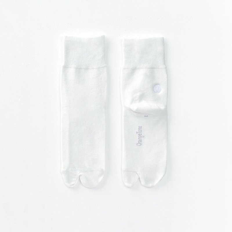 LOGO Embroidery Split Toe Socks/White (M, L)-MIT Antibacterial Socks - ถุงเท้า - ผ้าฝ้าย/ผ้าลินิน ขาว