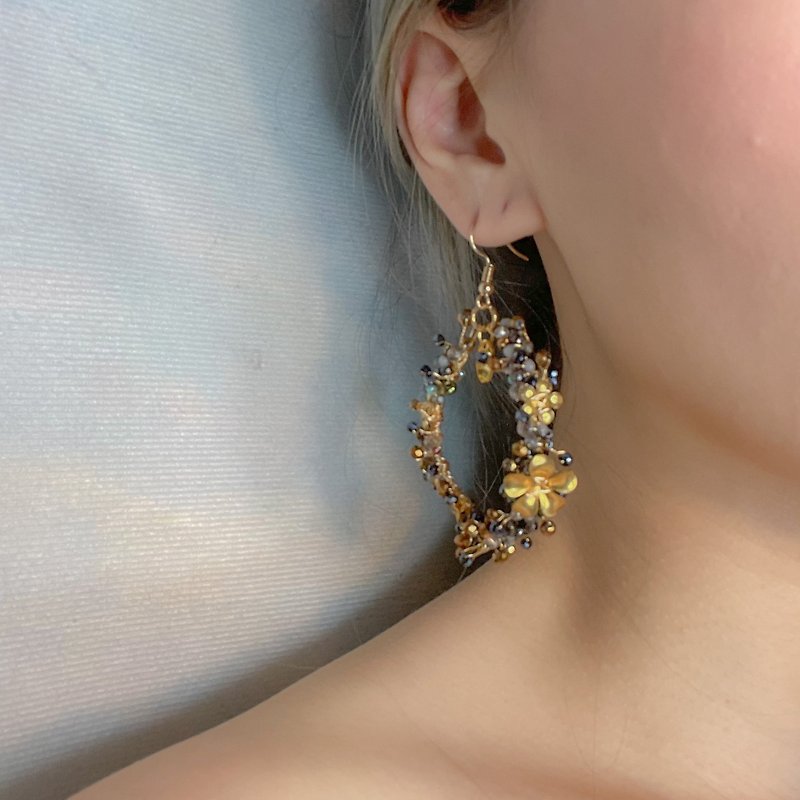 Follow the frenzy earrings series-Lyz - Earrings & Clip-ons - Crystal 