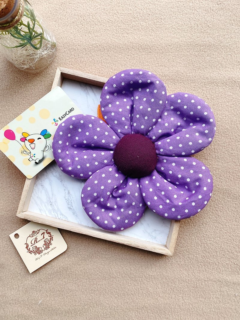 Big flower leisure card / ID cover (purple background with white dots petals) - Other - Cotton & Hemp 