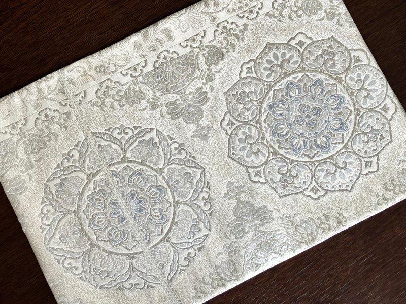 着物の帯のプレイスマット PM013 - 桌布/桌巾/餐墊 - 絲．絹 白色