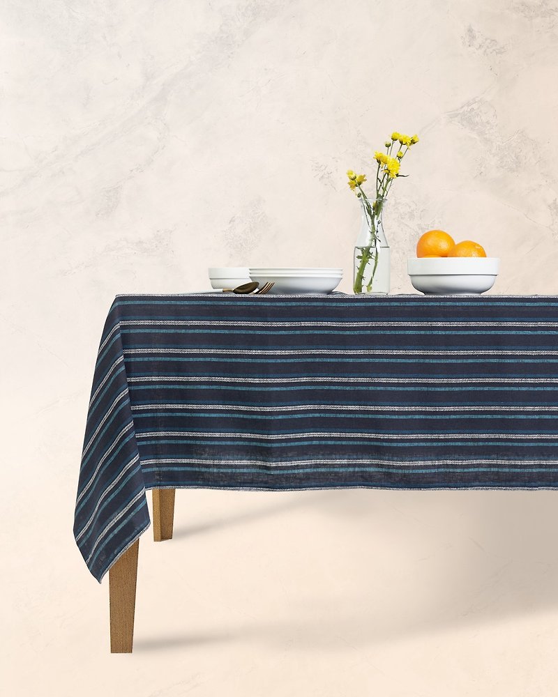 Han&Co. Table Cloth – ผ้าปูโต๊ะสี Linen Stripe HCTBC09 桌布 - โต๊ะอาหาร - ผ้าฝ้าย/ผ้าลินิน สีน้ำเงิน