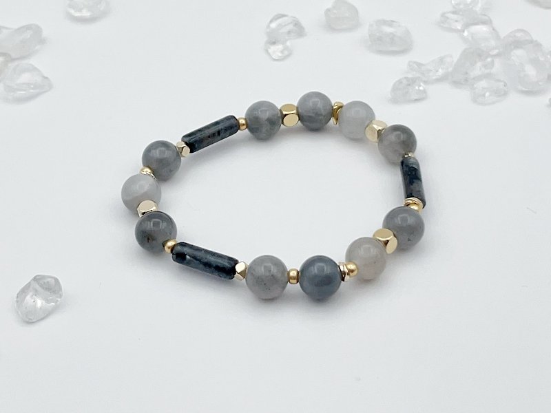 Sosii | Crystal 12 natural crystal bracelet | Feldspar style - black gray | - Bracelets - Crystal Gray