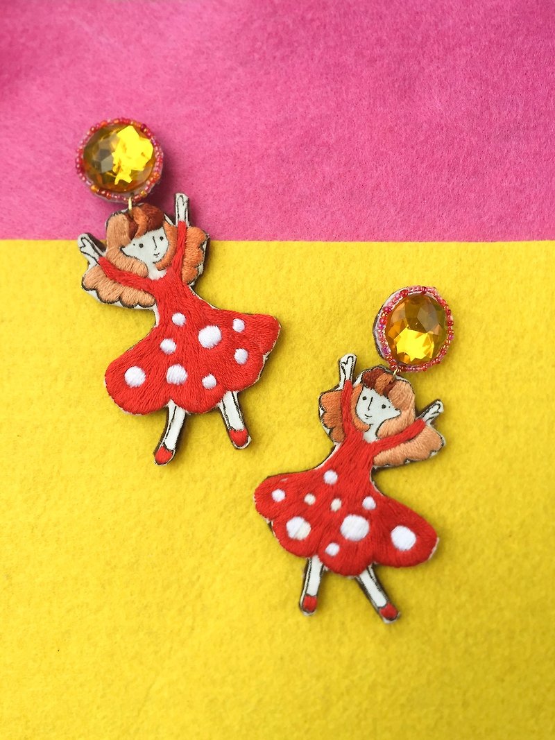 Dancing Little me hand printing embroidery earring - ต่างหู - งานปัก สีแดง