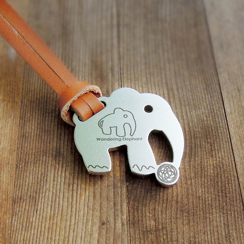 [Desk+1] key ring charm - elephant with small elephant - Keychains - Other Metals Silver
