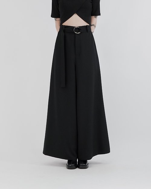 Cool high-waisted butt-high floor-length pants - black#aura pants - Shop  MANICHIACHIA Women's Pants - Pinkoi