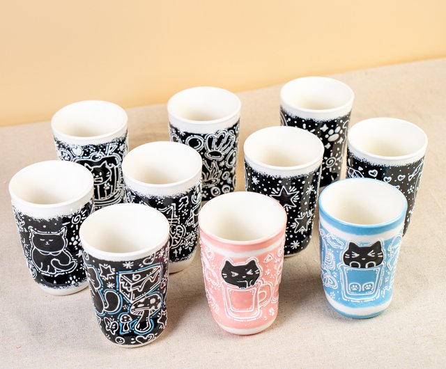 ユニークな足跡型のコーヒーマグ、水/お茶用の3D漫画猫