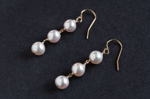 あこやパールピアス あこや真珠 3連パールピアス アコヤパール akoya K18YG アコヤパール 3連 ラインピアス 送料無料 あこや 真珠