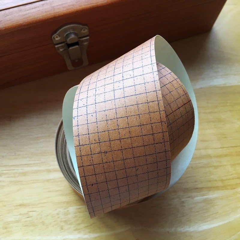 Kurashiki intention x Inoue Yakushi Kraft paper tape [45mm Qing Fang Yan (45214-02)] - Washi Tape - Paper Khaki