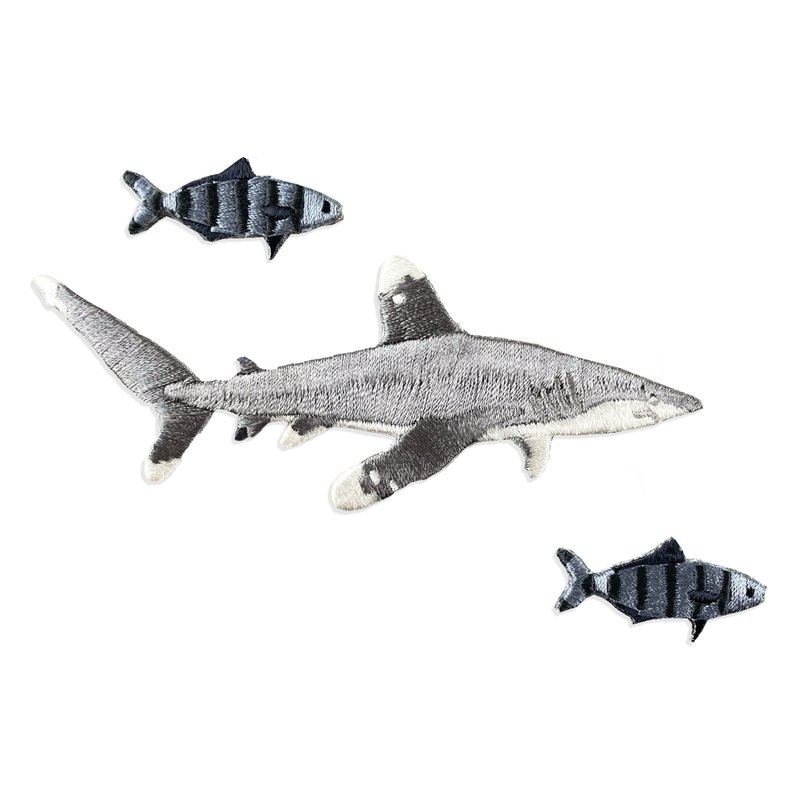 Endangered animal iron-on embroidery/Oceanic white tip shark - เข็มกลัด/พิน - งานปัก 