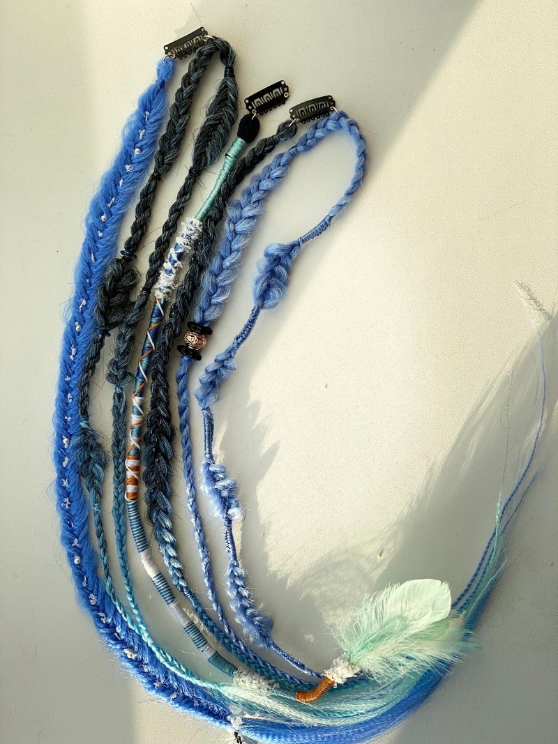 Set of double clip-in, Accessories for hair, Crochet Dreads, Braids - Hair Accessories - Plastic Blue