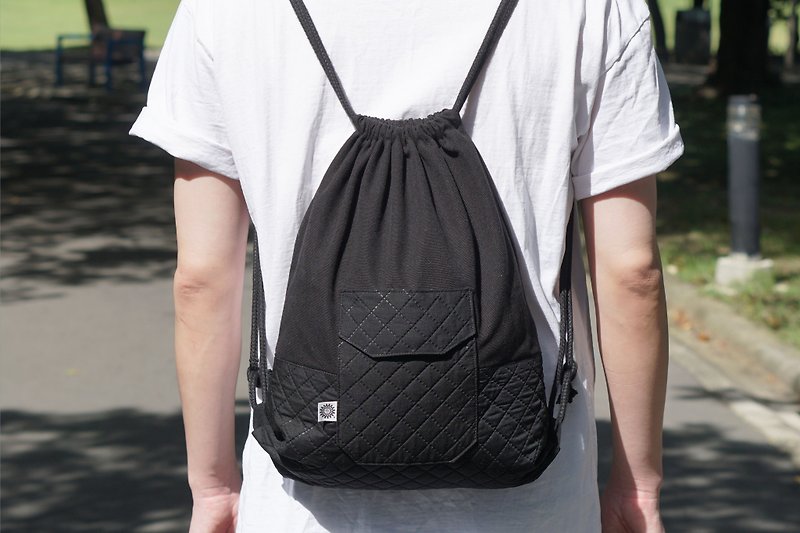 [X-BLIND] Plain Black Check Space Capsule Backpack (Neutral)