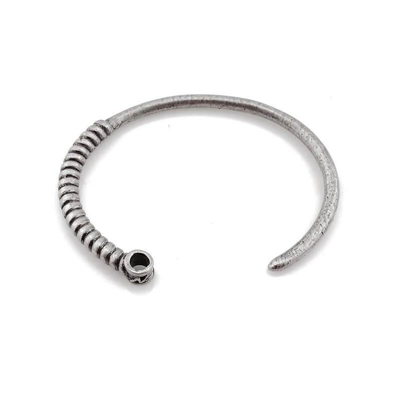 Guitar string bracelet - Bracelets - Other Metals Gray