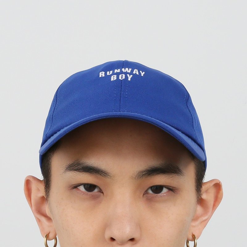 藍色 RUNWAY BOY 刺繡帽 - 帽子 - 棉．麻 藍色