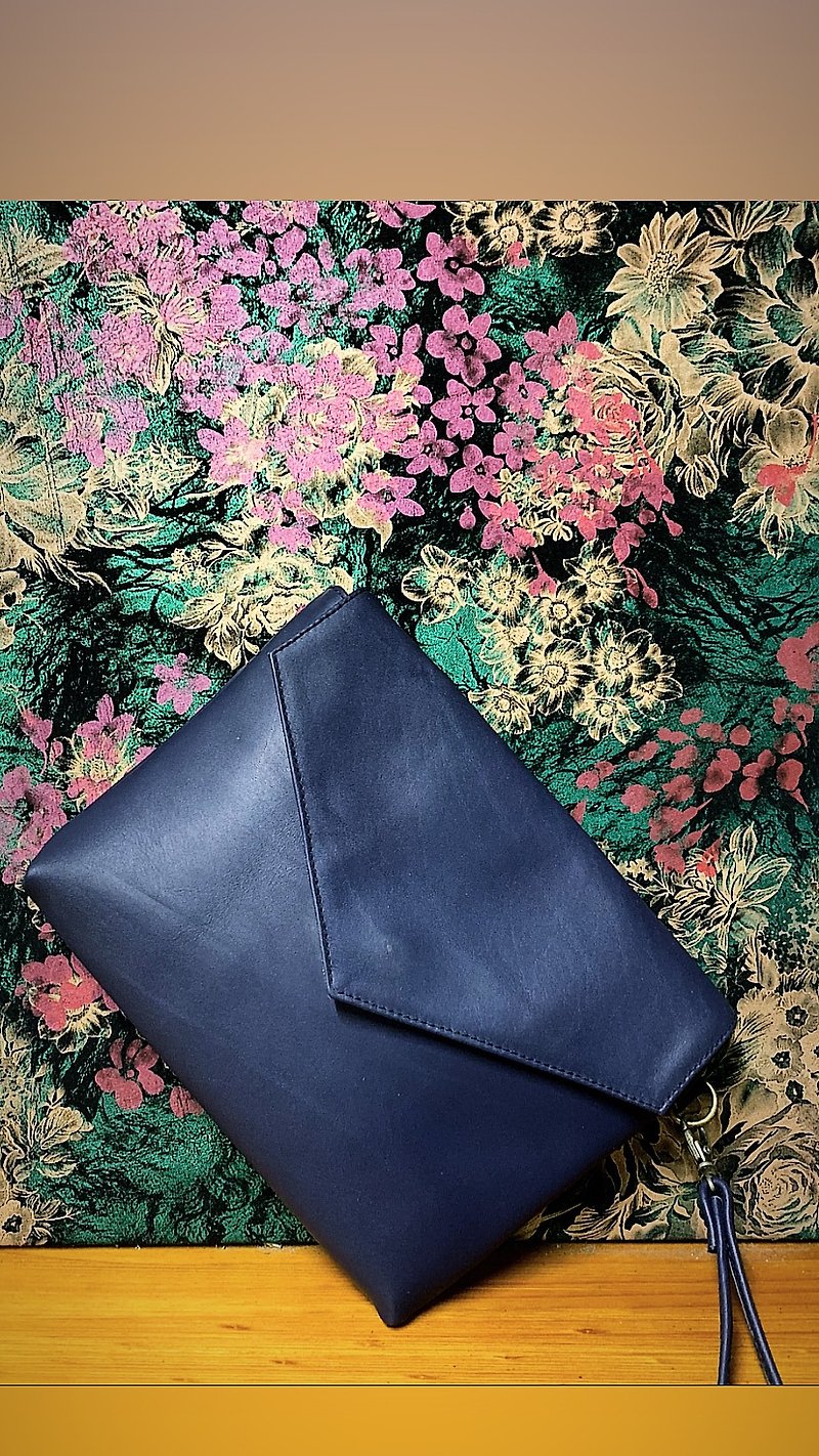 [Liang Xu Leather Art] Leather clutch bag / cowhide / leather / wallet / side back / Clynelish - กระเป๋าคลัทช์ - หนังแท้ สีเขียว